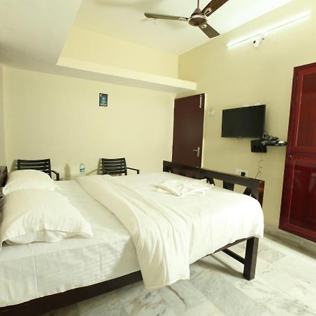 Le Windfall Luxury Puducherry Buitenkant foto