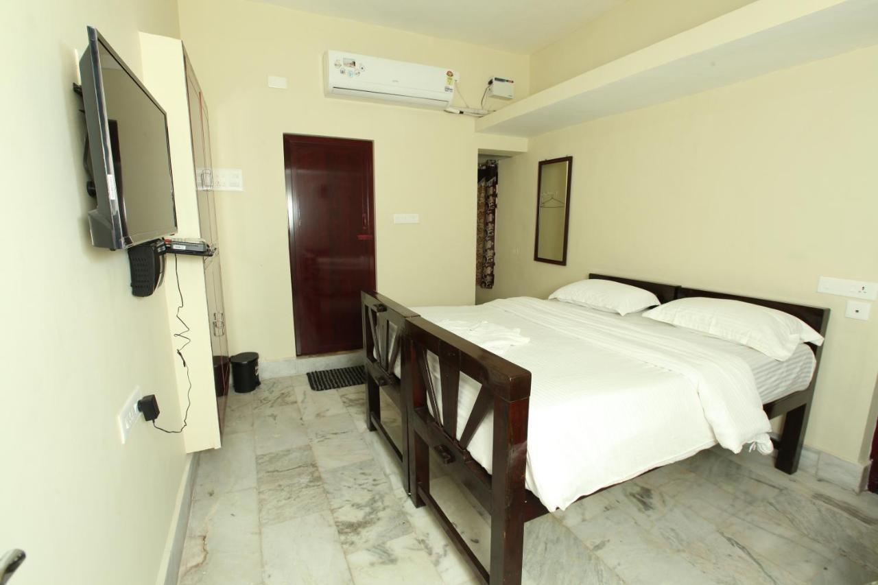 Le Windfall Luxury Puducherry Buitenkant foto