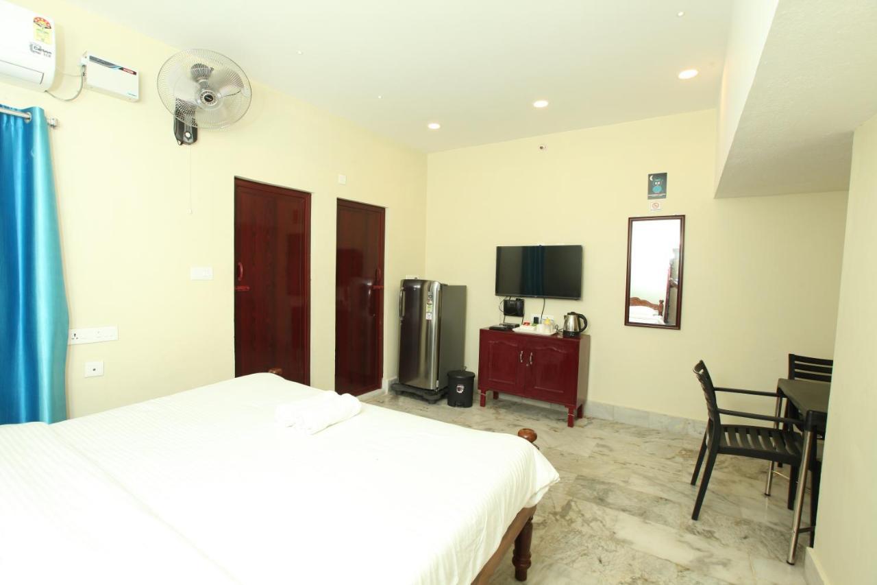 Le Windfall Luxury Puducherry Buitenkant foto