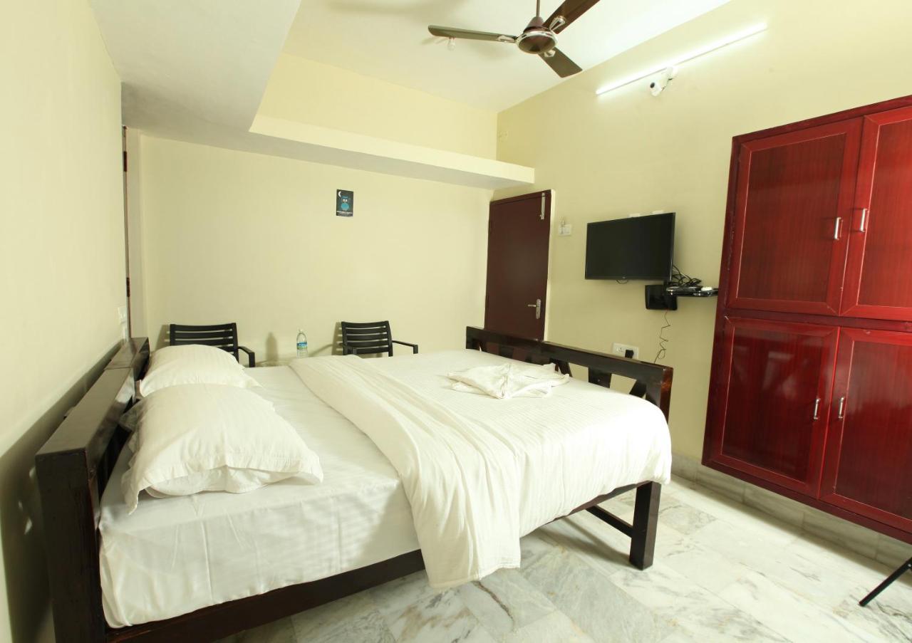 Le Windfall Luxury Puducherry Buitenkant foto