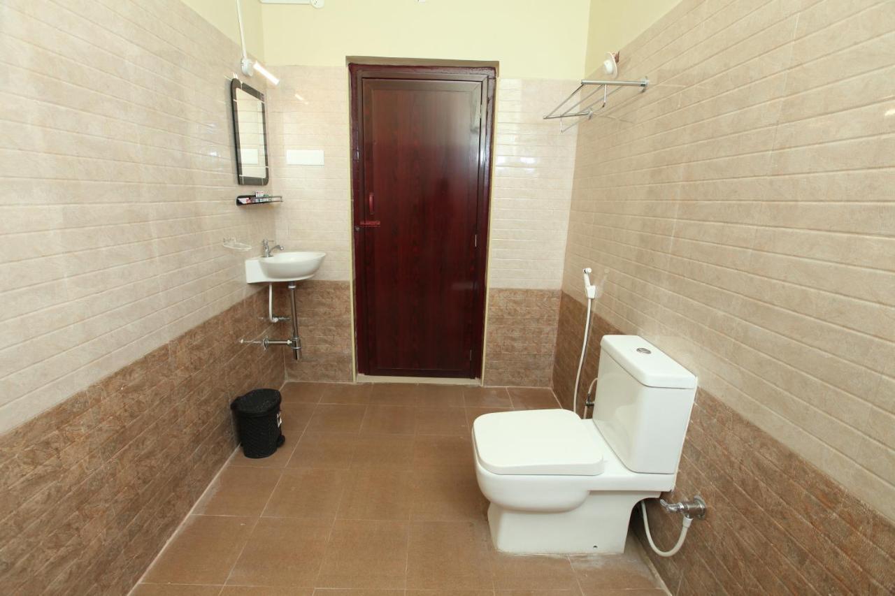 Le Windfall Luxury Puducherry Buitenkant foto