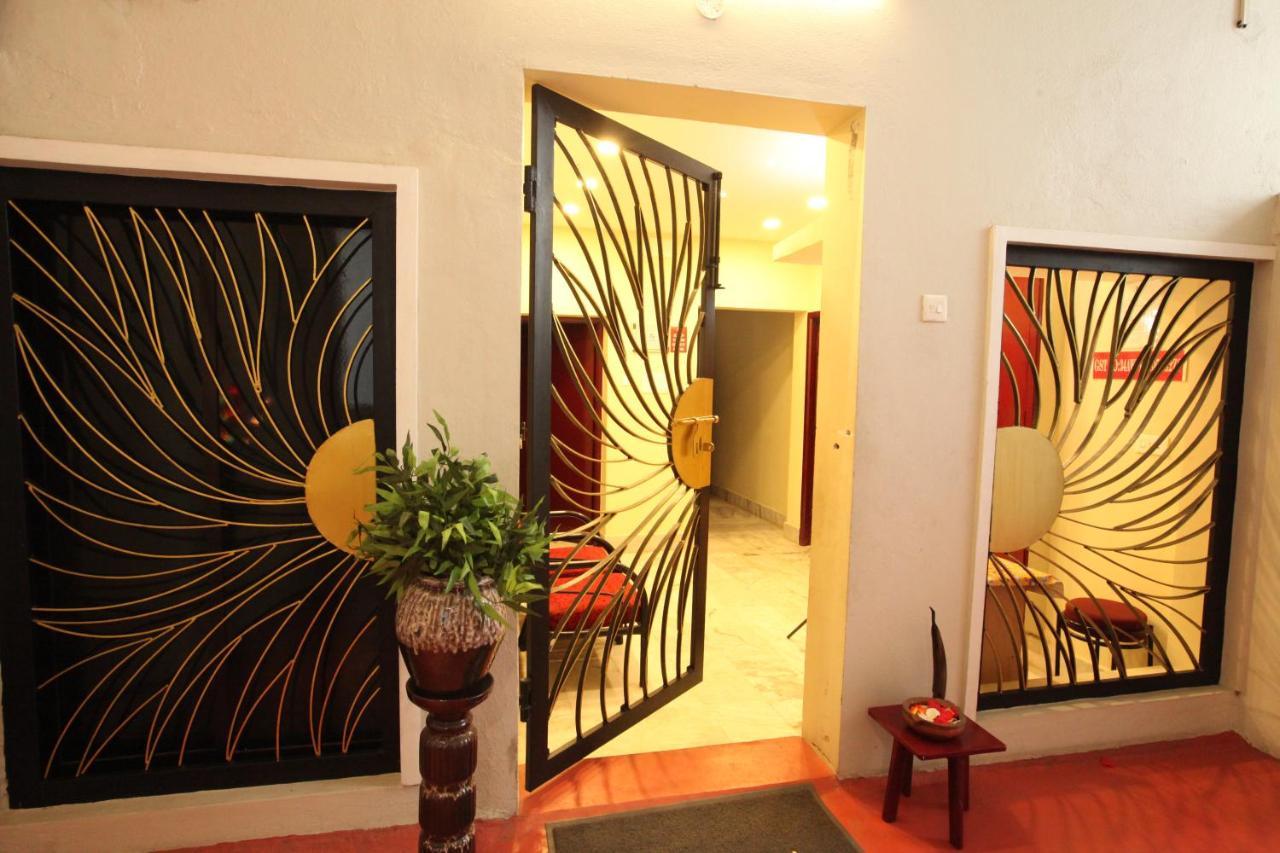 Le Windfall Luxury Puducherry Buitenkant foto